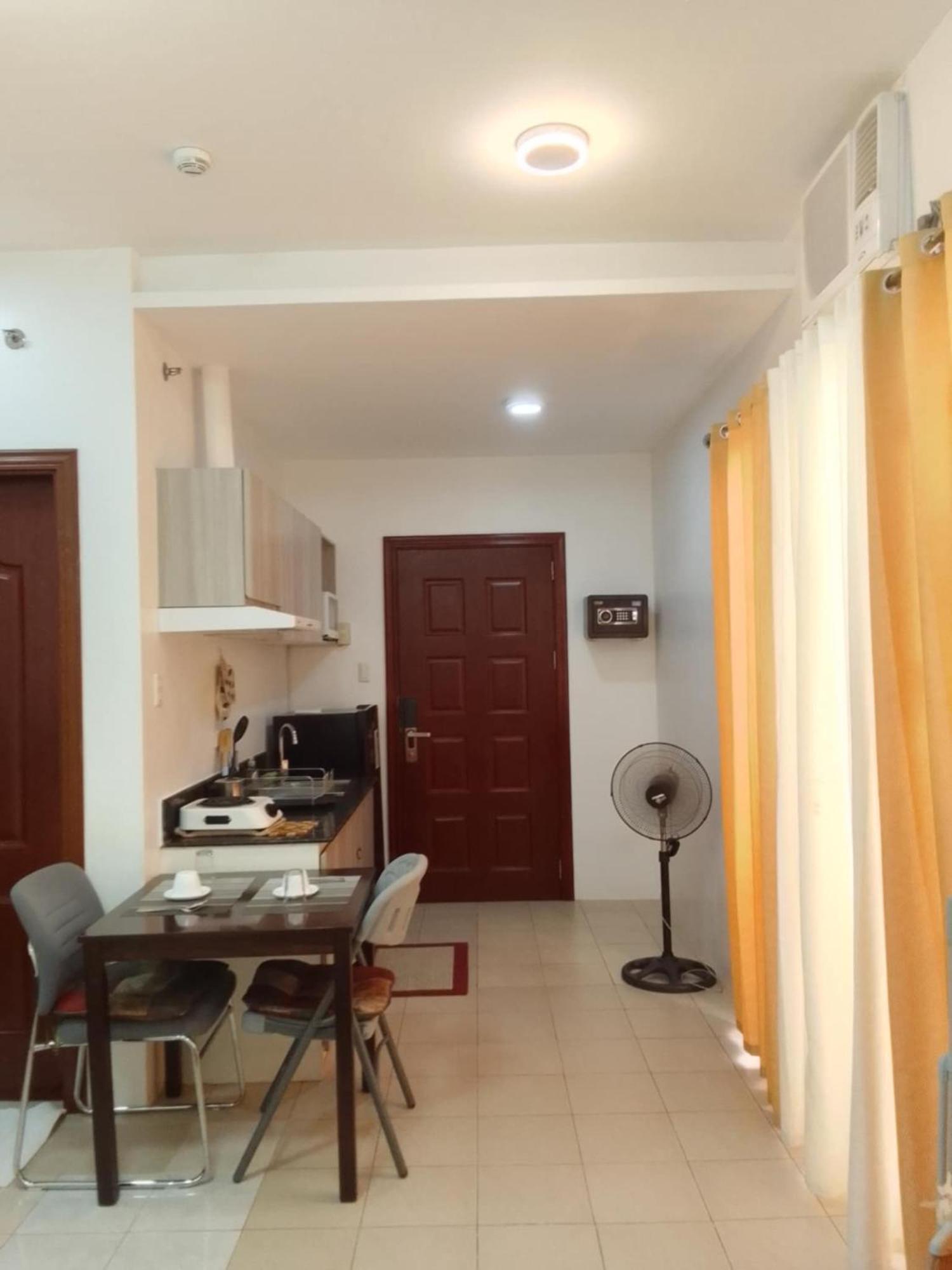 Trillium Residences Condominium Cebu Stadt Exterior foto